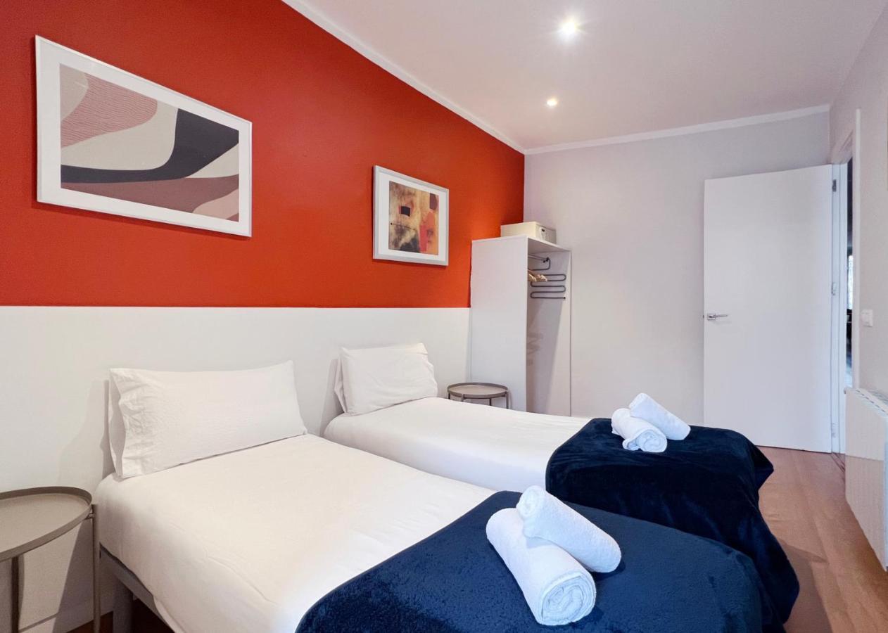 Stay U-Nique Apartments Travessera Barcelona Zewnętrze zdjęcie
