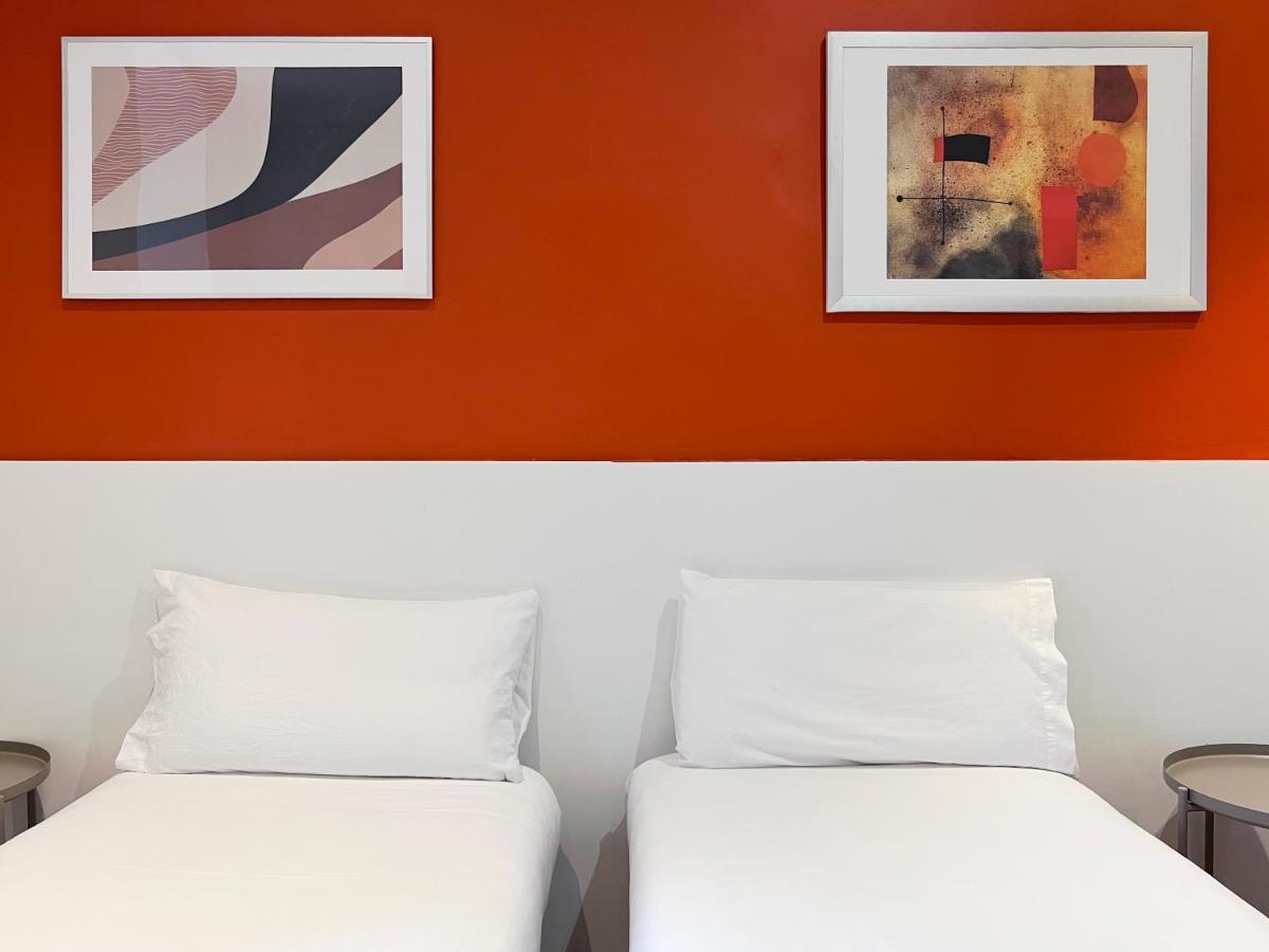 Stay U-Nique Apartments Travessera Barcelona Zewnętrze zdjęcie